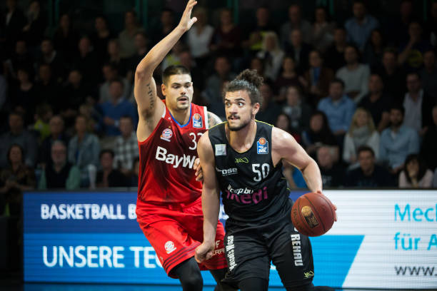 越来越多的 越来越多的