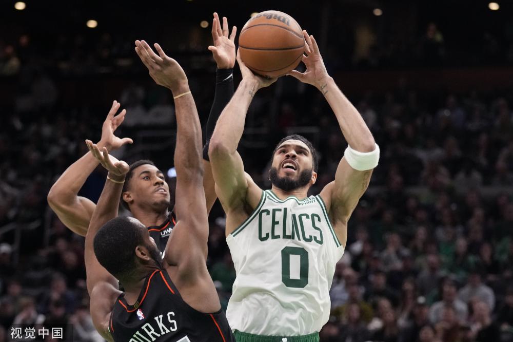 更是在国际 更是在国际